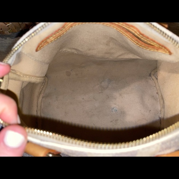 Louis Vuitton 25B - Picture 8 of 11